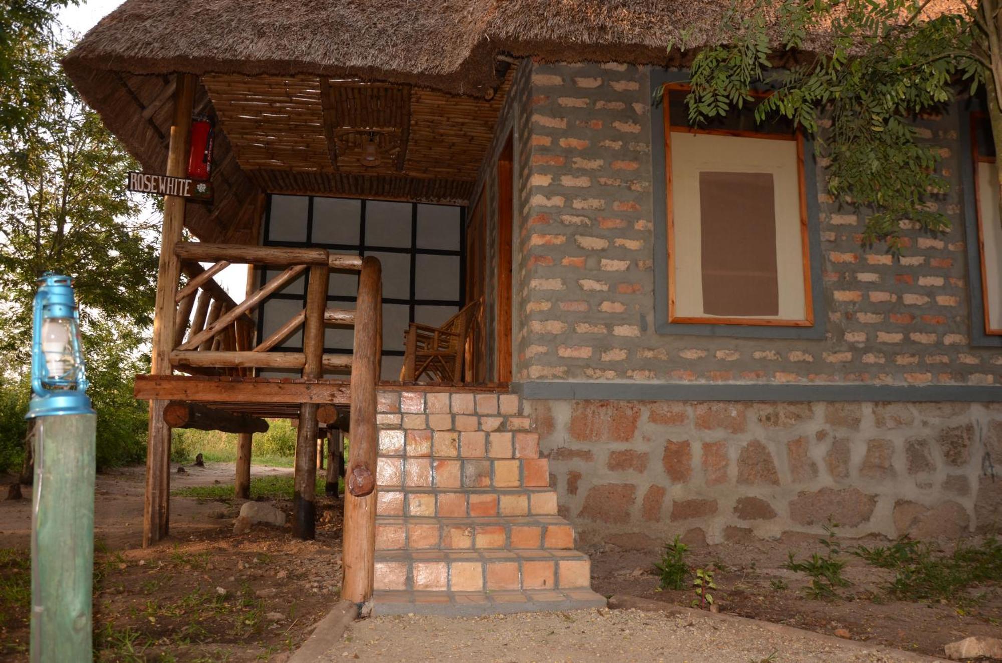 Lodge Irungu Forest Safari